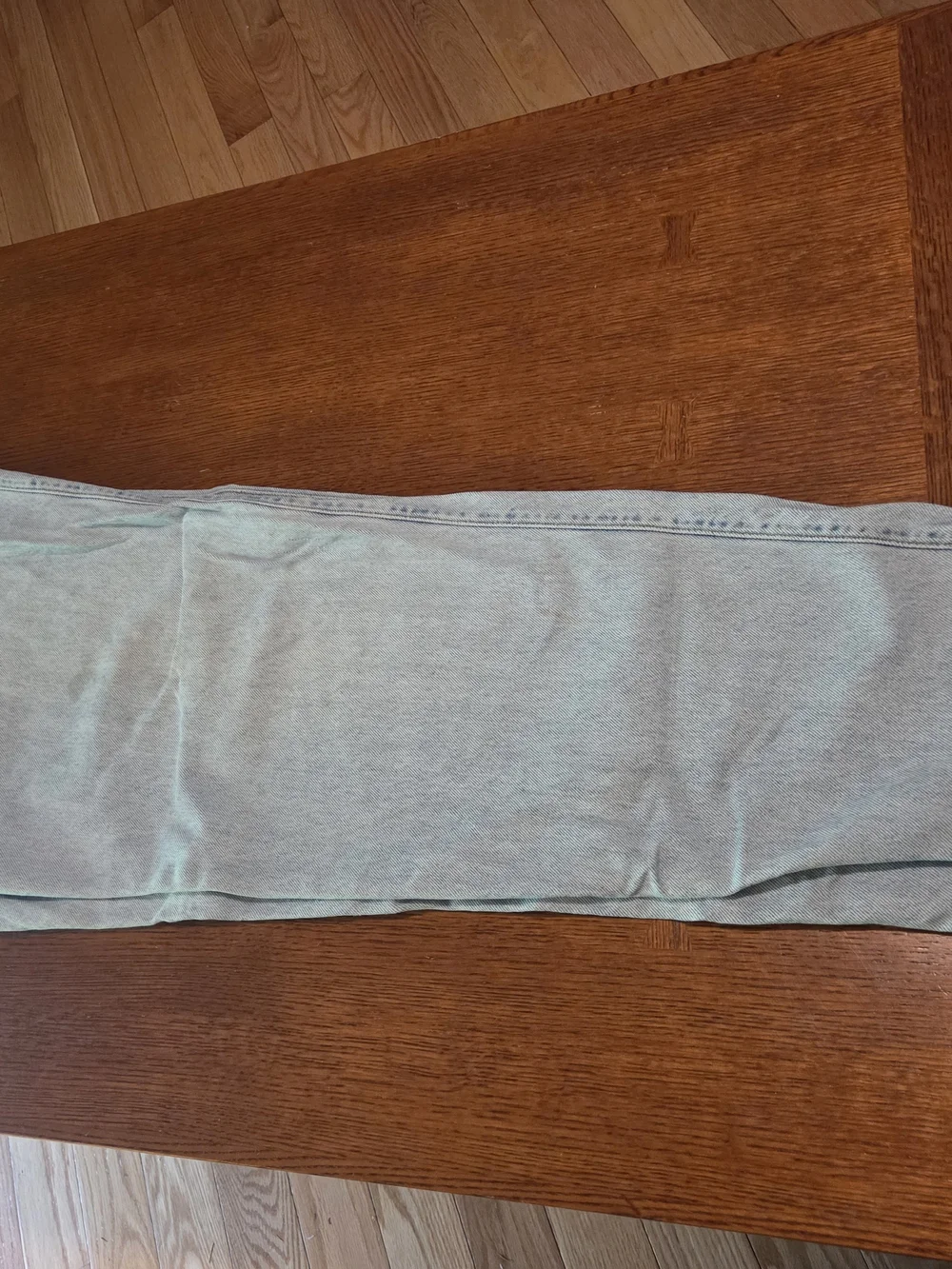 Levi's Signature Loose Fit Light Wash Jeans